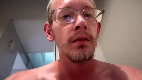 chriswells062590 online show from July 26, 1:52 pm