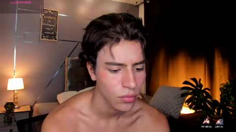 chrristopher77 online show from November 18, 5:27 pm