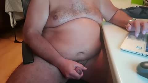 chub bm online show from October 8, 9:43 pm
