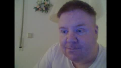 chubby_david online show from February 8, 10:46 pm