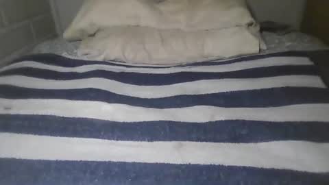 chubbyg85 online show from June 18, 6:08 am