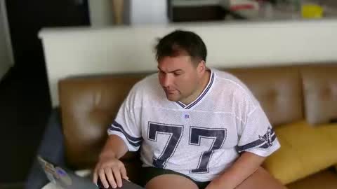 chubbygaymanbigfeet online show from June 11, 1:20 pm