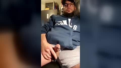 ChubbyHubby420 online show from July 7, 3:19 am