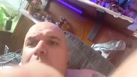 chubbyman43 online show from June 9, 10:48 am
