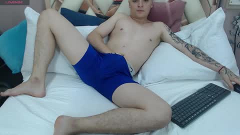 C H U C K -- B A S S  online show from March 4, 9:23 pm