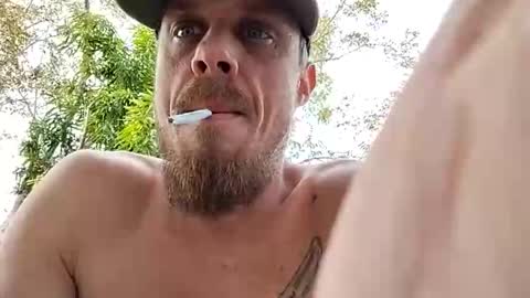 chuck_j3 online show from December 13, 8:59 pm