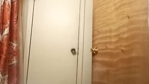 Snapshot of ciestep8216 chatting on February 16, 12:54 pm ciestep8216 online show from February 16, 12:54 pm