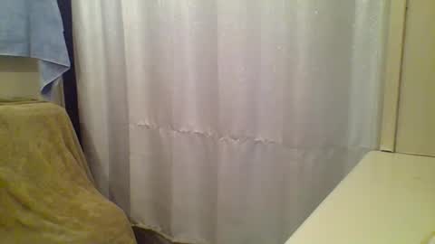 Snapshot of ciestep8216 chatting on October 7, 2:29 am ciestep8216 online show from October 7, 2:29 am