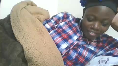 Snapshot of cilia_petite chatting on October 9, 1:44 am cilia petite online show from October 9, 1:44 am