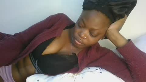 cilia petite online show from June 13, 8:03 am