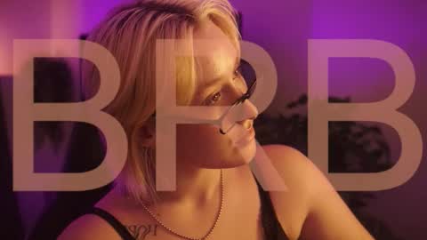 Cin Bellamy online show from October 26, 2:23 am