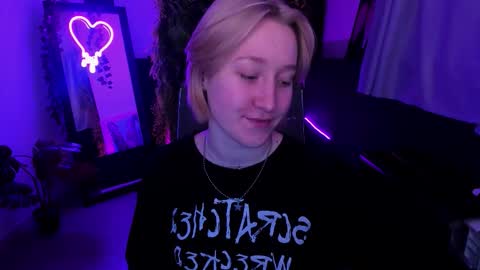 Cin Bellamy online show from February 21, 5:54 am