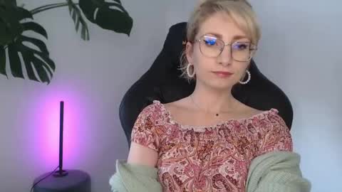 Cinderella online show from June 16, 5:33 am