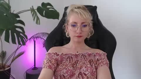 Cinderella online show from July 6, 12:24 pm