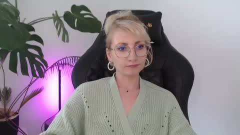 Cinderella online show from July 6, 3:03 pm