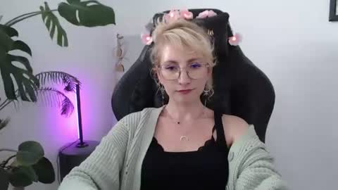 Cinderella online show from July 28, 4:39 pm