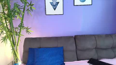 cinnamon_kyla online show from March 2, 7:12 pm