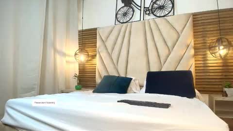 cinthiabaker online show from September 11, 12:06 pm