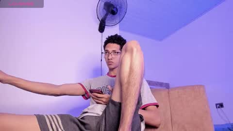 cj_davis1 online show from January 13, 8:05 pm