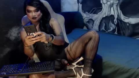 QUEEN CESS online show from October 10, 4:46 pm