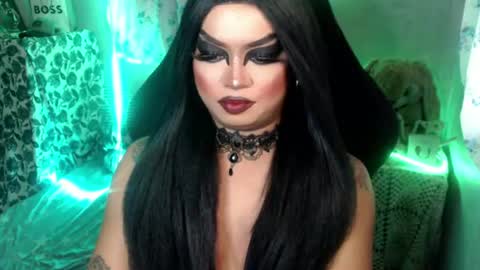 QUEEN CESS online show from July 19, 11:40 pm