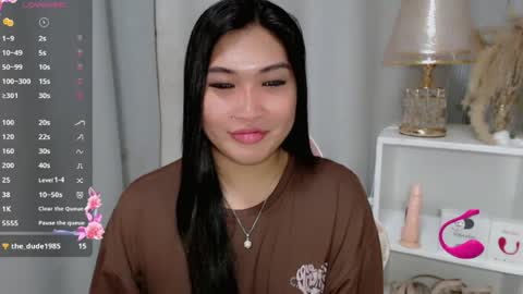 CLAIRE online show from June 27, 5:13 am