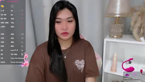 CLAIRE online show from July 6, 5:04 am