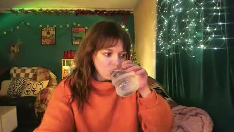 Clancy online show from December 17, 8:15 pm