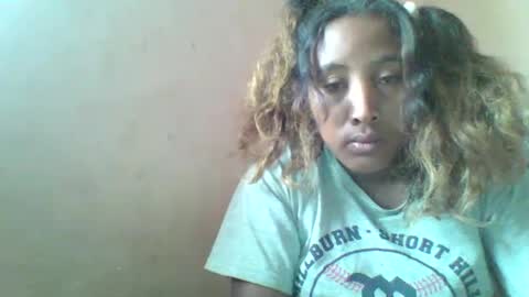 Clarah0123 online show from February 17, 7:37 am