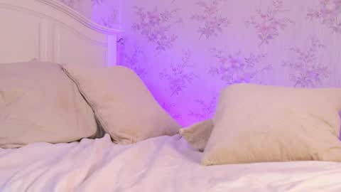 ClaraHazel online show from September 21, 5:33 am