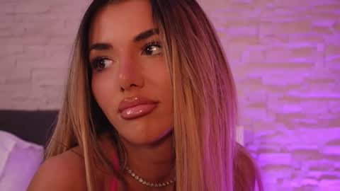 ClaraHazel online show from November 28, 7:37 am