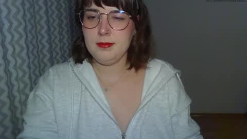 Clara online show from April 20, 5:27 pm