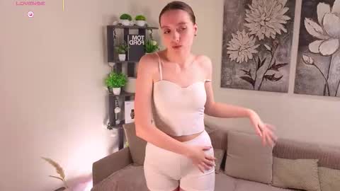 Lora online show from February 28, 2:37 am