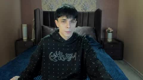 Clark online show from February 27, 8:34 pm