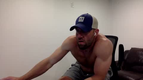 Clarke Cock online show from August 4, 7:21 pm