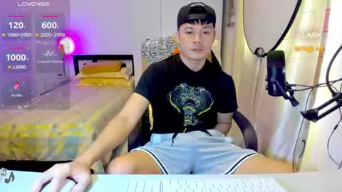 Clark online show from July 24, 1:58 am