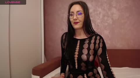 classybarbyx online show from February 9, 8:32 am