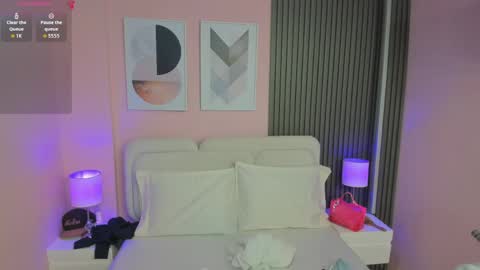 clauwdeen  wolf online show from April 10, 8:24 pm