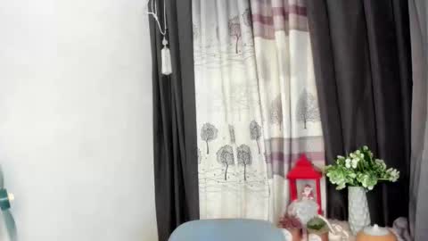 KIM online show from November 23, 3:48 am