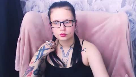 CleaDark online show from June 14, 7:05 pm
