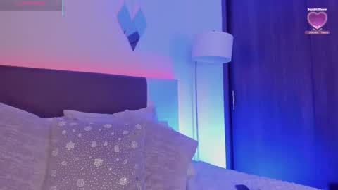 . Cleo Jhonson . online show from September 24, 4:19 am