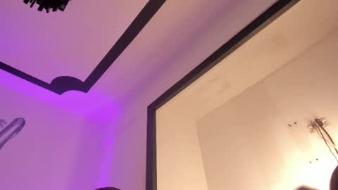 cleowhite_ online show from February 26, 9:40 pm