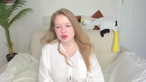 cleoxotie online show from June 13, 1:49 am
