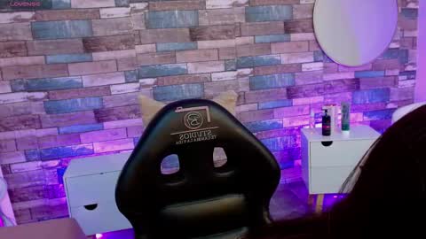 cloe_1tay online show from March 19, 3:34 am