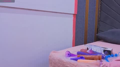 Cloe online show from April 16, 3:12 pm