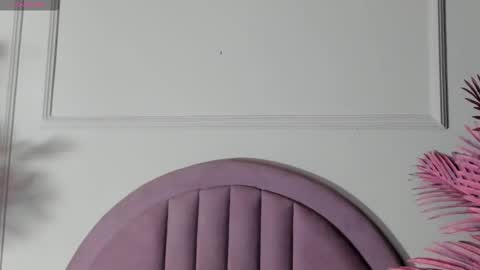 cloedurant online show from January 18, 3:59 am