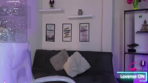 cloee_dss online show from April 4, 8:38 pm