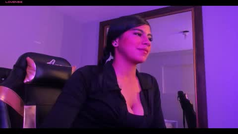 sara online show from February 17, 11:42 am