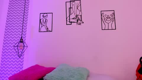 cloe online show from September 26, 11:40 am