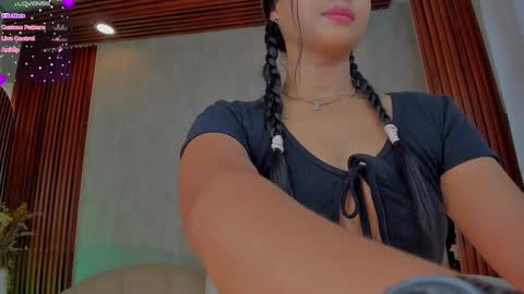 Cloe online show from November 27, 2:47 pm